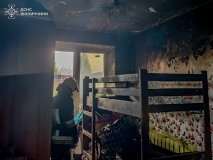 На Вінниччині діти ледь не спалили оселю