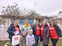 Волонтери “Української команди” завітали до Красносілки з допомогою та підтримкою