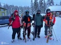 Заблукав у тумані та опинився в сніговій пастці: на Закарпатті врятували вінничанина