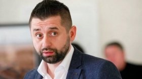 Арахамія: зв’язок з "Азовом" є, війська рф вже на "Азовсталі"