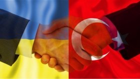 Глави МЗС України та Туреччини домовилися концентрувати зусилля на організації зустрічі Зеленського та Путіна