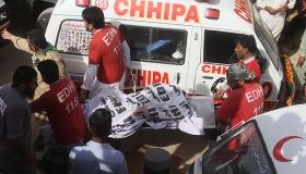 На процесії мусульман у Пакистані стався вибух, є загиблі та понад 50 поранених