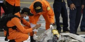 Що відомо про катастрофу Boeing в Індонезії: в Яванському морі знайшли чорні скриньки літака