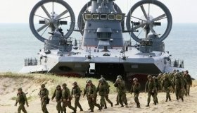 російські військові провели на Балтиці навчання з десантування