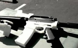 У Facebook заборонили розміщувати креслення для створення зброї на 3D-принтерах