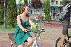 У Вінниці відбувся витончений велопарад «Леді на велосипеді»