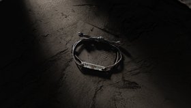 У продаж запустили останній наклад браслетів з металу «Азовсталі». Додали доставку за кордон