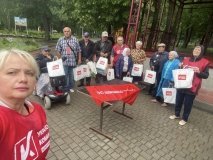 У Гайсині волонтери «Української команди» продовжують щотижневу роздачу гуманітарної допомоги