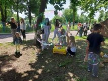 У Теплику дитячий фестиваль перетворив початок канікул на справжню казку