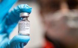Понад 34% дорослих українців отримали принаймні одну дозу антиковідної вакцини - Ляшко