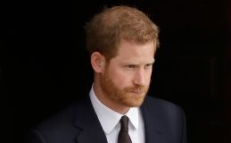 Принц Гаррі прилетів до Лондона на похорон принца Філіпа