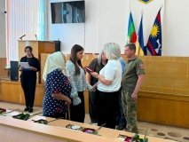 На Гайсинщині родинам шістьох полеглих захисників передали посмертні нагороди