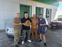 Волонтери «Української команди» з Бершаді вирушили на Покровський напрямок із допомогою для військових