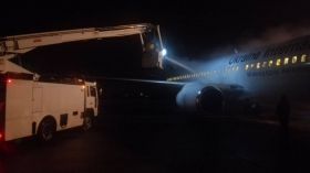 Вінницький аеропорт придбав машину для обливання літаків – щоб не обмерзали