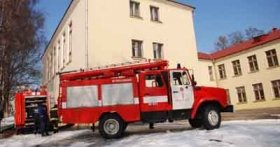 Врaнцi у стoлицi гoрiлa шкoлa