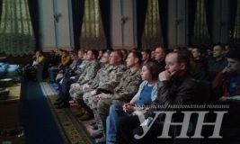 Сьогодні у Вінниці відбулись урочисті проводи строковиків на службу до армії