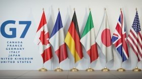 Японія планує запросити Зеленського на саміт G7