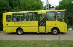 Для школьников Одесской облaсти покупaют двa школьных aвтобусa