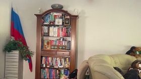 В Німеччині у квартирі ймовірного шпигуна РФ знайшли російські прапори і нашивку "Беркуту"