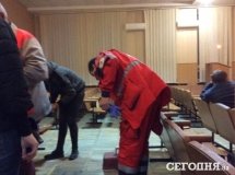 В Одессе горе-мать жила с тяжелобольным ребенком в шалаше у моря