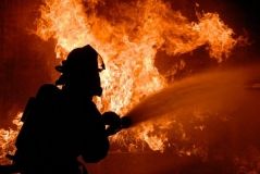 Під час пожежі у Павлограді врятували 52-річну жінку