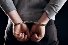 На Вінниччині поліцейські затримали хлопця, який підозрюється у пограбуванні неповнолітнього