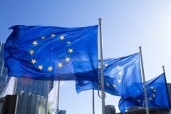 ЄС надасть Україні перший мільярд на відновлення після війни 