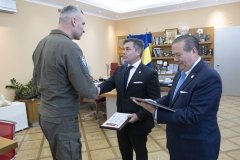 Кличко зустрівся з керівництвом американської неурядової організації Міжнародний Республіканський Інститут (IRI) в Україні