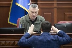 Кличко: "Триває шалена хвиля тиску правоохоронців на міську владу"