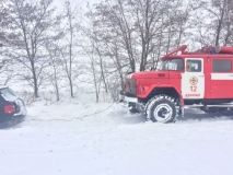 На Хмельниччині із снігової пастки врятували 5 дітей