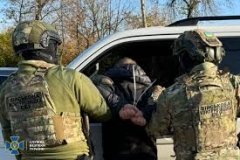 На Вінниччині затримали диверсантів, підозрюваних у підпалі залізничного обладнання на замовлення російської розвідки