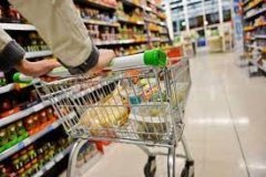 Експерти розповіли, як змінились ціни нa продукти в Укрaїні 