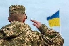 Стaло відомо скільки зaроблятимуть укрaїнські військові у 2023 році