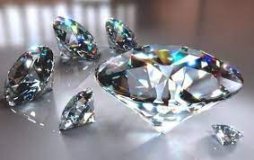 Голова Євроради оголосив про обмеження торгівлі російськими алмазами