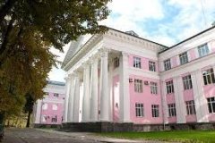 Заходи заборонено: ВНМУ ім. М. І. Пирогова реагує на зростання інфекційних хвороб