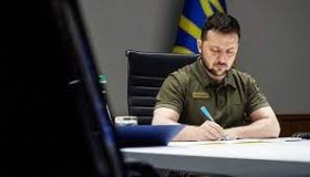 Президент Зеленський підписав указ про звільнення у запас строковиків, чий термін служби закінчився під час воєнного стану