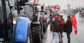 Польські фермери готують масштабні протести та блокади на дорогах по всій країні