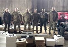 Перша партія дронів-літаків доставлена захисникам на Бахмутський напрямок, - «Українська команда»