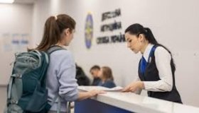  Мобільний пункт "Документ" запрацював у Мюнхені для оформлення паспортів українцями за кордоном