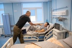 Віталій Кличко відвідав щойно оновлений Київський міський центр нефрології та діалізу, де зараз лікують дітей з «Охматдиту»