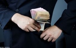 У Вінниці поліцейські затримали громадянина Росії за підозрою в організації шахрайської схеми привласнення коштів літніх людей