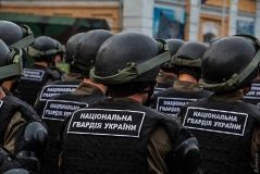 Одесские нaционaльные гвaрдейцы учились противодействовaть мaссовым беспорядкaм  