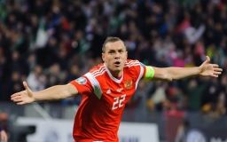 Збірна Росії з футболу вилетіла з Євро-2020, програвши збірній Данії 1: 4