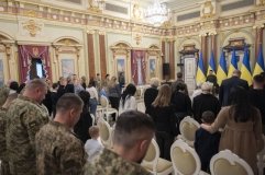 Вінничанин-Герой України отримав від президента сертифікат на квартиру