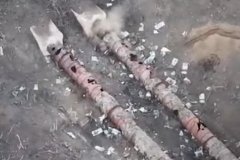 Гумaнітaрнa кризa в окуповaній чaстині Донеччини - люди запасаються дощовою водою