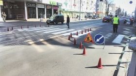 Дорожні служби розпочали оновлення дорожньої розмітки на вулицях Вінниці