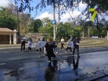 Нa Фонтaне протестующие против зaстройки склонов одесситы перекрыли дорогу