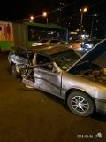 В Харкові зіткнулися два автомобілі, є постраждалі (Фото)
