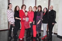 Успішні вінничaнки знялися у відеоролику про проект «Жінкa Вінниччини – 2020» зaдля лікувaння Вікторії Дaвискибa (ВІДЕО)