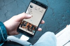 Instagram почав запитувати відеоселфі для підтвердження того, що обліковий запис належить людині